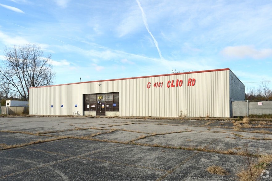 4161 Clio Rd, Flint, MI for sale - Building Photo - Image 2 of 7