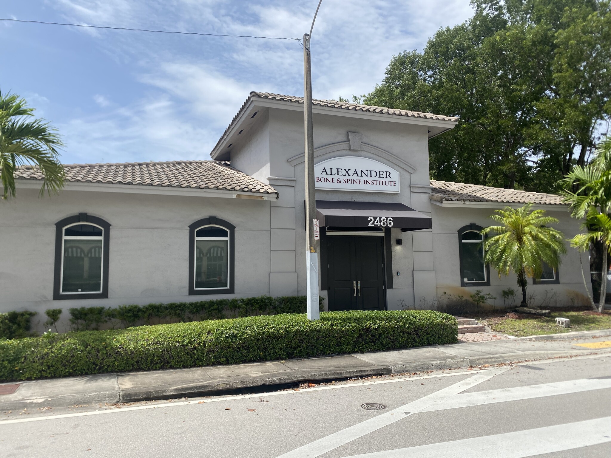 2486 Secoffee Ter, Miami, FL for lease Building Photo- Image 1 of 5