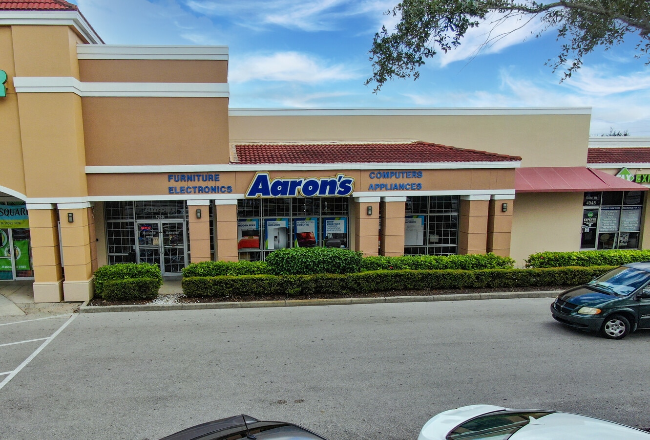 49534995 Golden Gate Pky, Naples, FL 34116 OfficeMedical for Lease