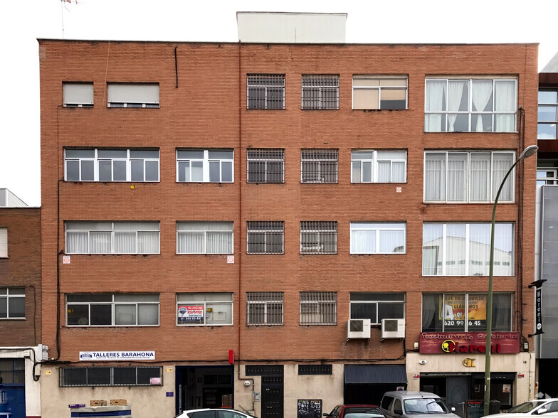 Calle Albasánz, 50, Madrid, Madrid for lease - Primary Photo - Image 1 of 2