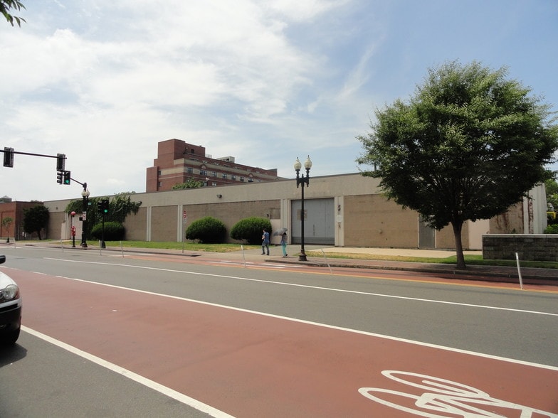 1071 Washington St, Boston, MA for lease - Primary Photo - Image 1 of 6