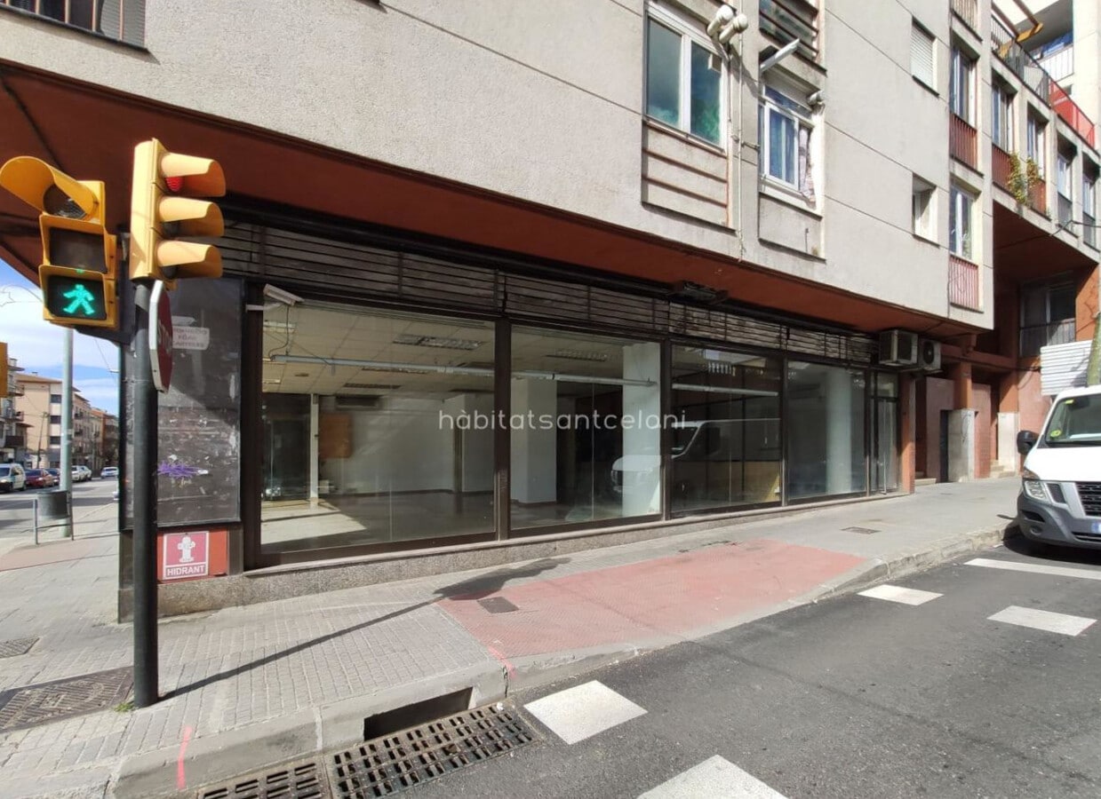 Cardedeu, BAR 08440 - Unit Pta 1 y 3 -  - Interior Photo - Image 1 of 12