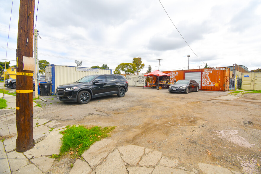 1300 E Imperial Hwy, Los Angeles, CA for sale - Building Photo - Image 3 of 5