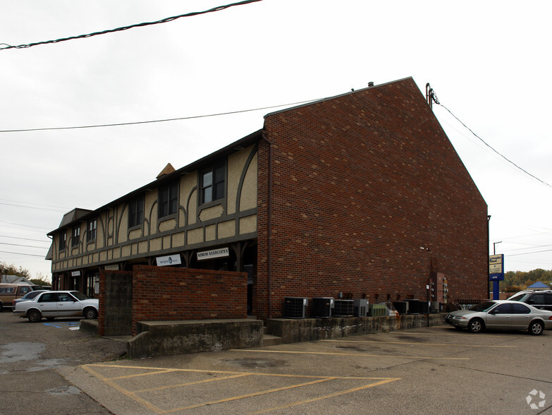 3501 Emerson Ave, Parkersburg, WV for lease - Building Photo - Image 2 of 3