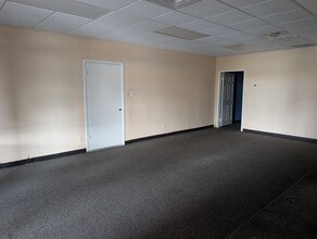 15961 Westheimer Rd, Houston, TX for lease Interior Photo- Image 2 of 10