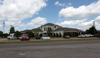 6983-6989 Halcyon Park Dr, Montgomery AL - Loft