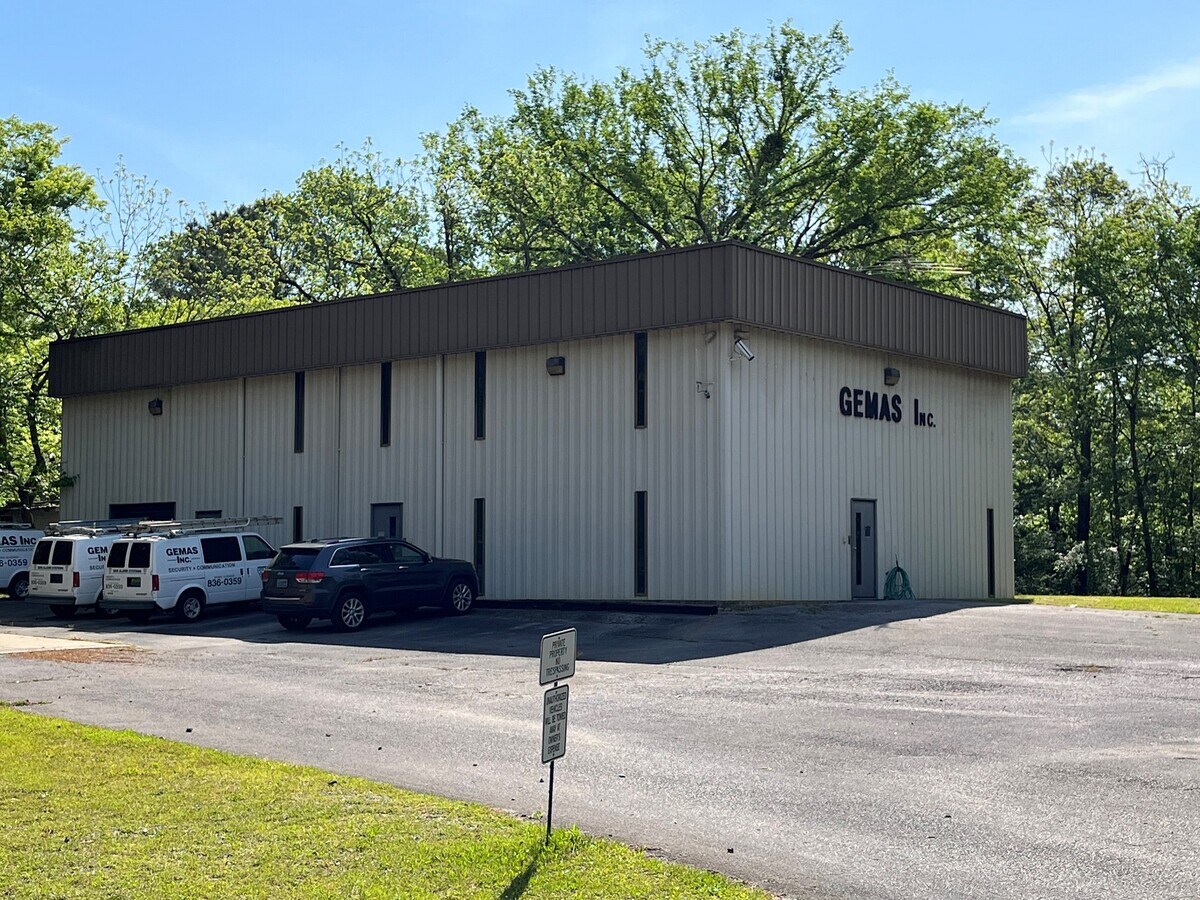 2701 Pine St, Birmingham, AL 35210