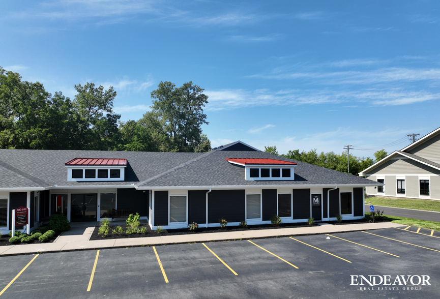 1387 Fairport Rd, Fairport, NY for lease - Building Photo - Image 3 of 9