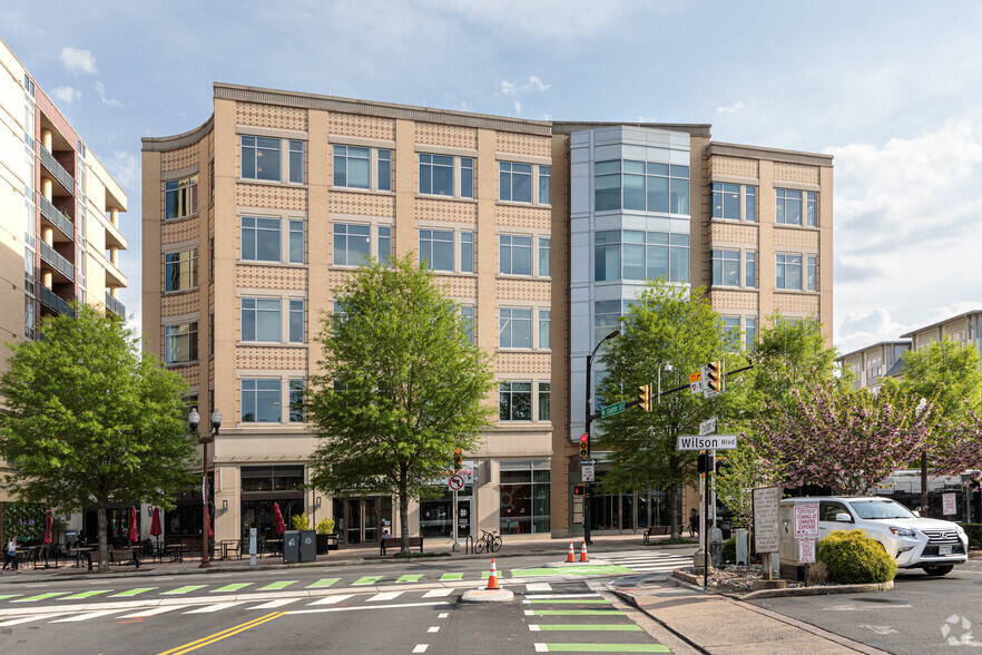 1776 Wilson Blvd, Arlington, VA for lease - Primary Photo - Image 1 of 14