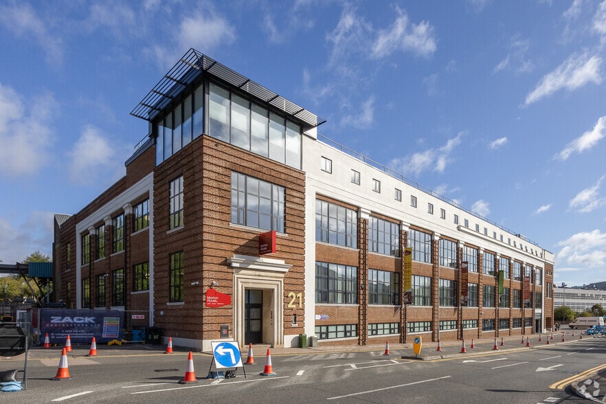 Kimpton Rd, Luton for lease - Building Photo - Image 3 of 4