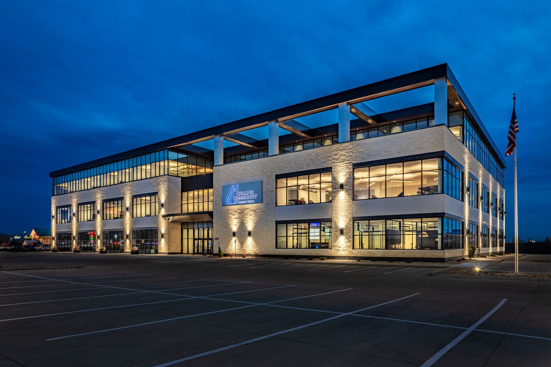 1005 Blairs Ferry Rd NE, Cedar Rapids, IA for sale Primary Photo- Image 1 of 1