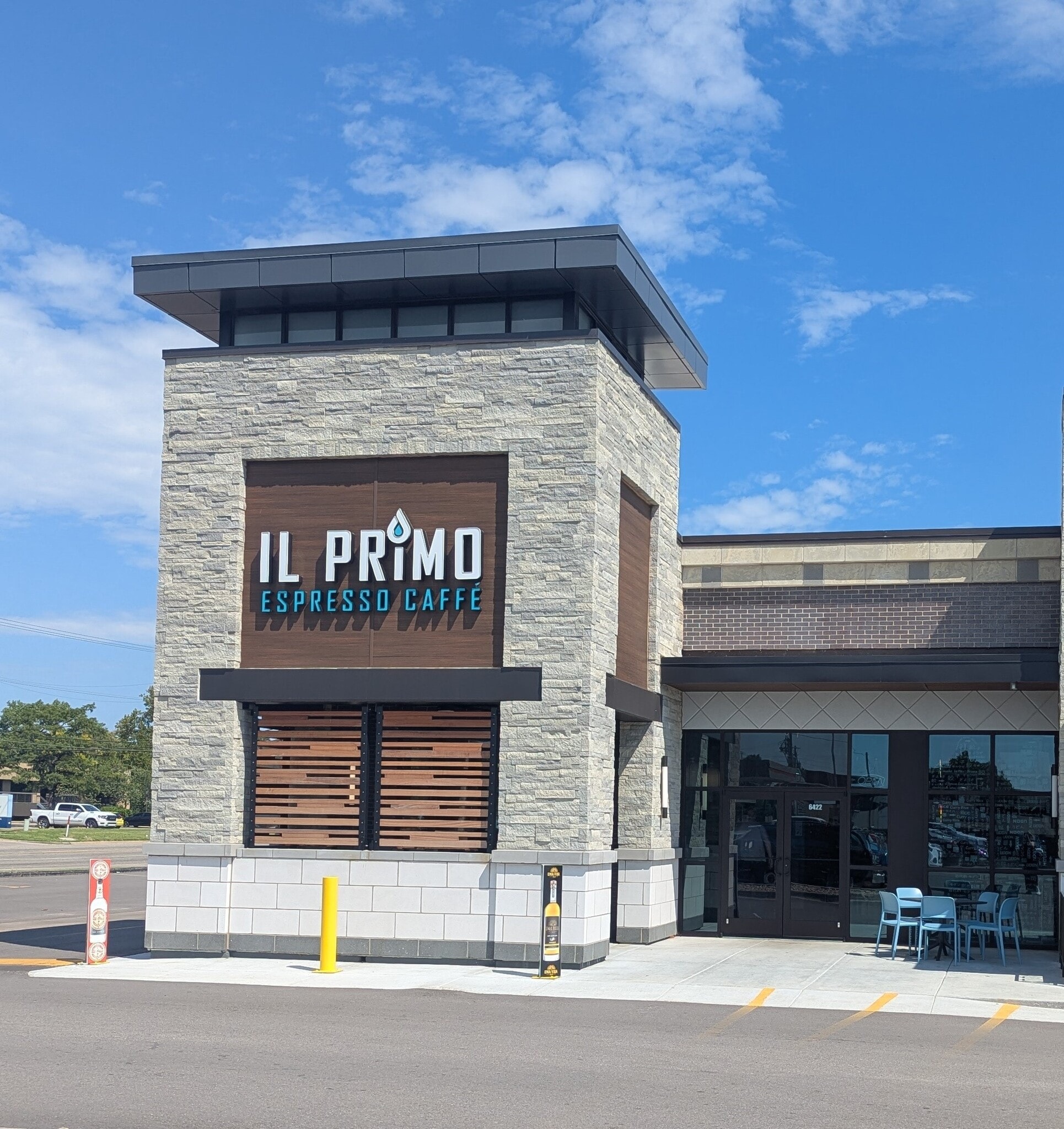 6404-6592 E Central Ave, Wichita, KS for lease Interior Photo- Image 1 of 10