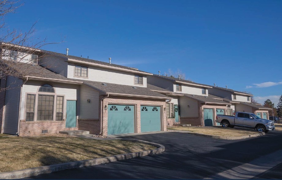 2182 35th Avenue Ct, Greeley, CO 80634