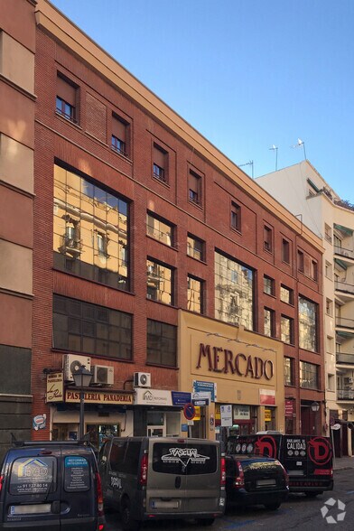 Calle Lope de Rueda, 53, Madrid, Madrid for lease - Building Photo - Image 2 of 5