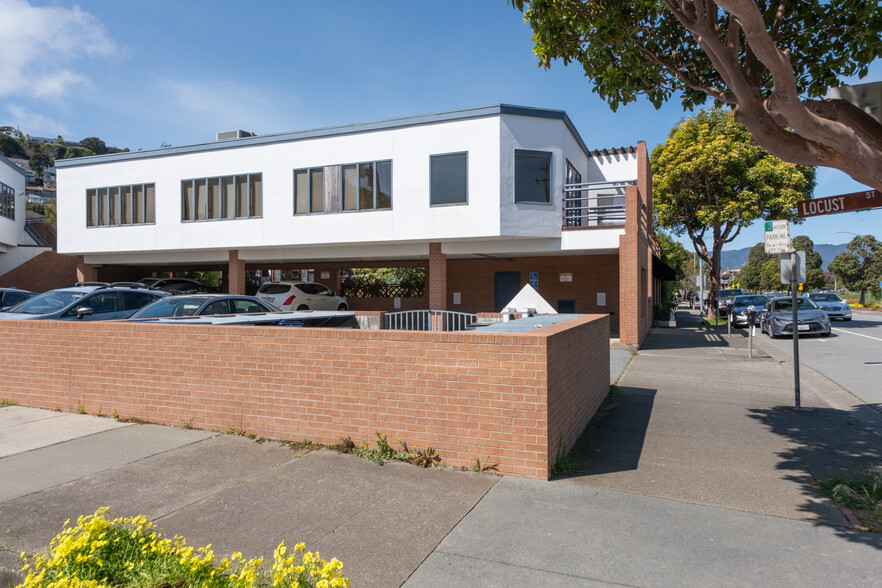 302 Caledonia St, Sausalito, CA for sale - Building Photo - Image 3 of 10