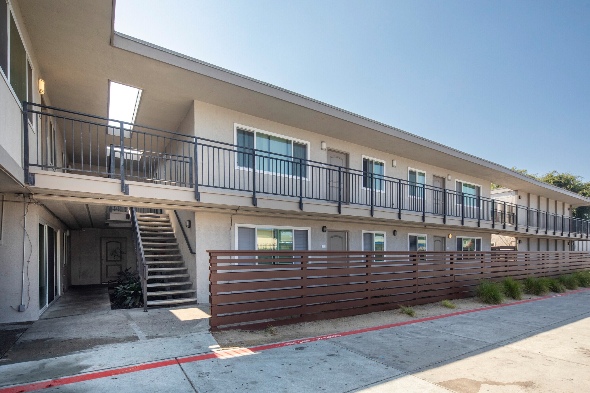 26603 Gading Rd, Hayward, CA 94544 Vivante Apartments