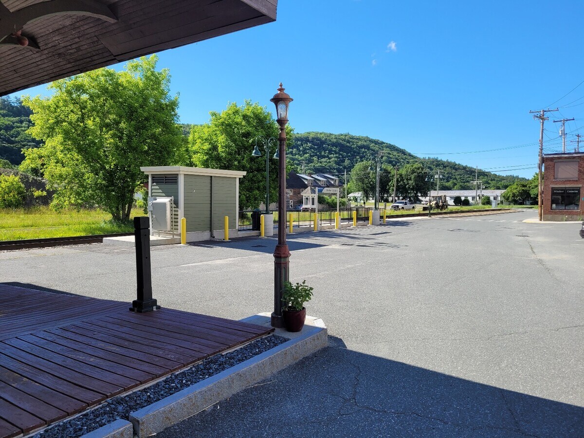 View Photo