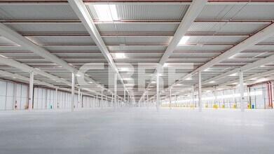 Autopista de Circunvalación, 9B, Madrid, Madrid for lease Interior Photo- Image 1 of 1