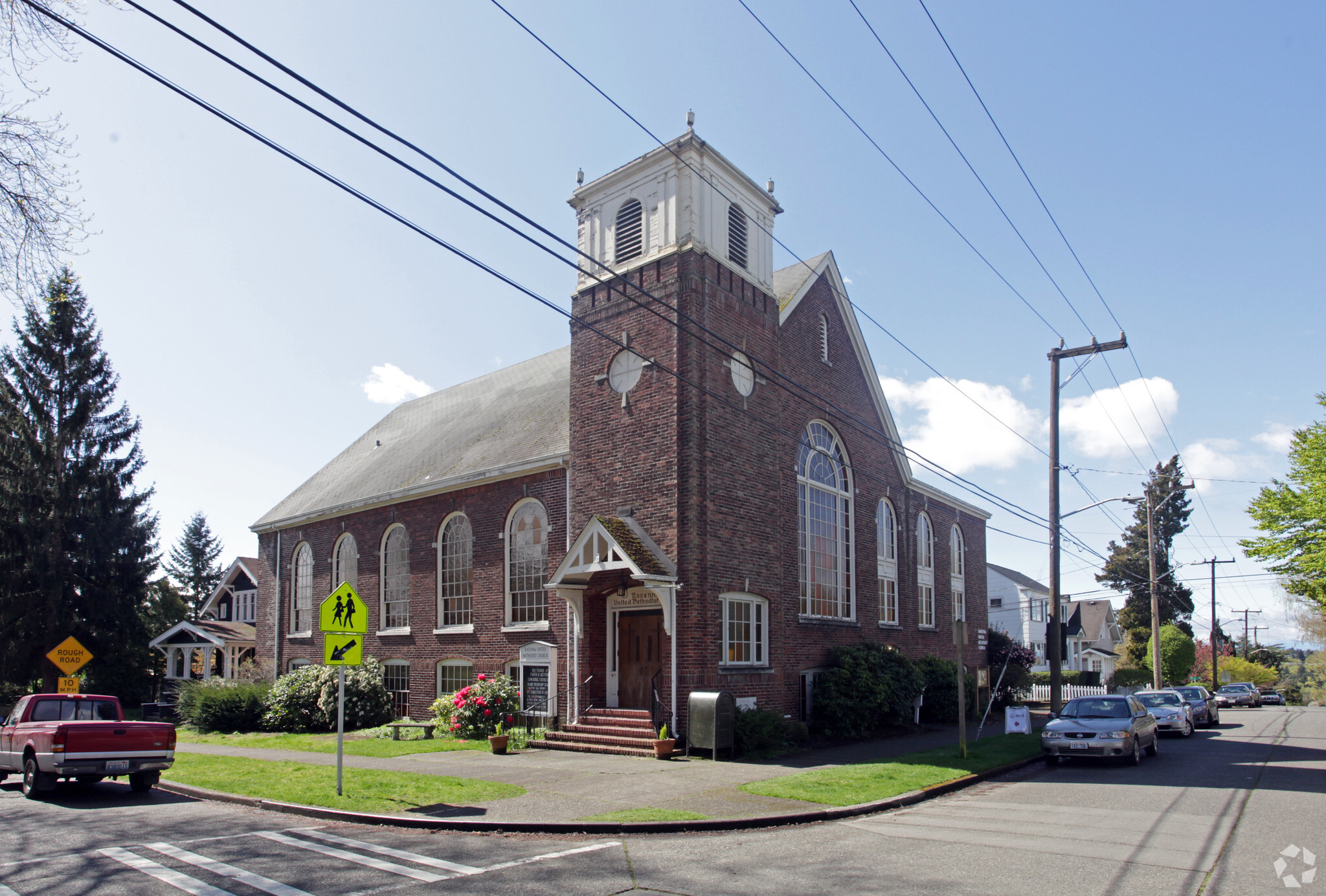 5751 33rd Ave NE, Seattle, WA for sale Primary Photo- Image 1 of 1