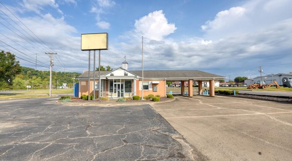 1310 Woodlawn Ave, Cambridge, OH for sale - Building Photo - Image 1 of 43