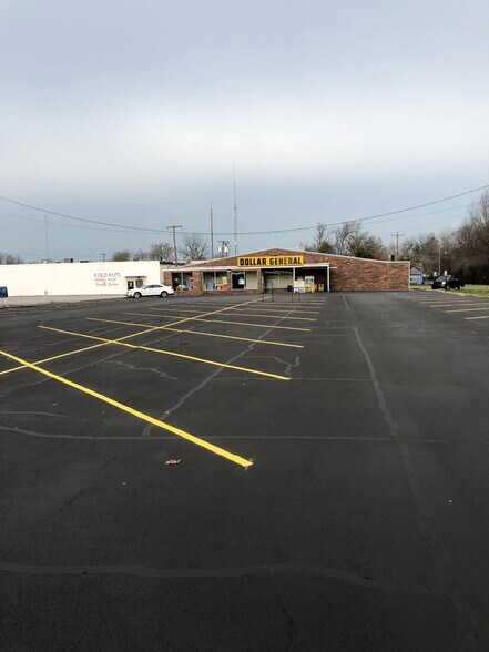 117 Rear N Main St, Charleston, MO for sale - Building Photo - Image 1 of 1