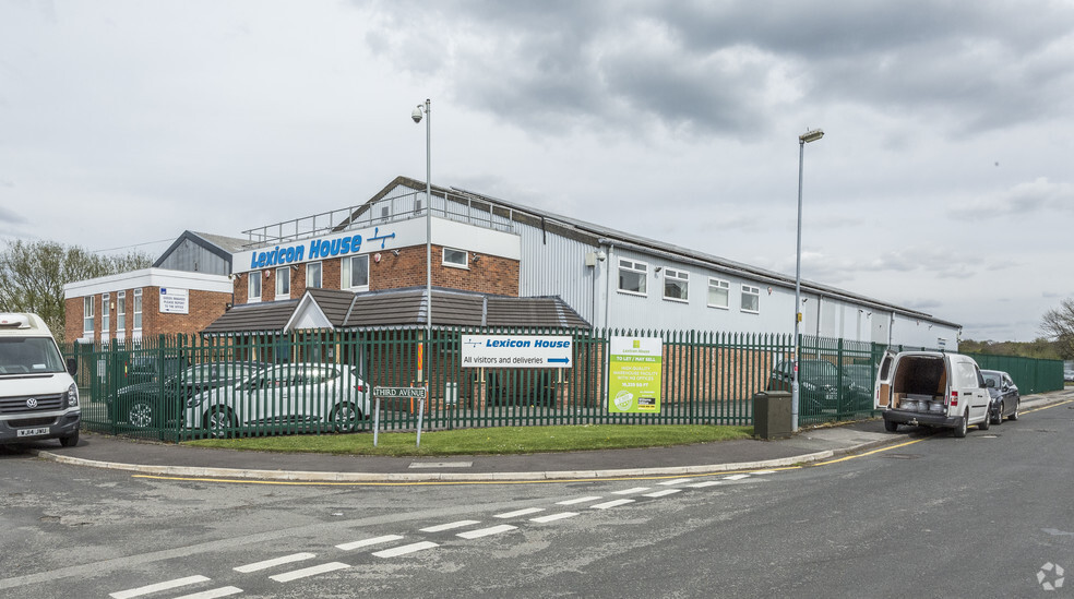 Third Av, Stockport for lease - Primary Photo - Image 1 of 3