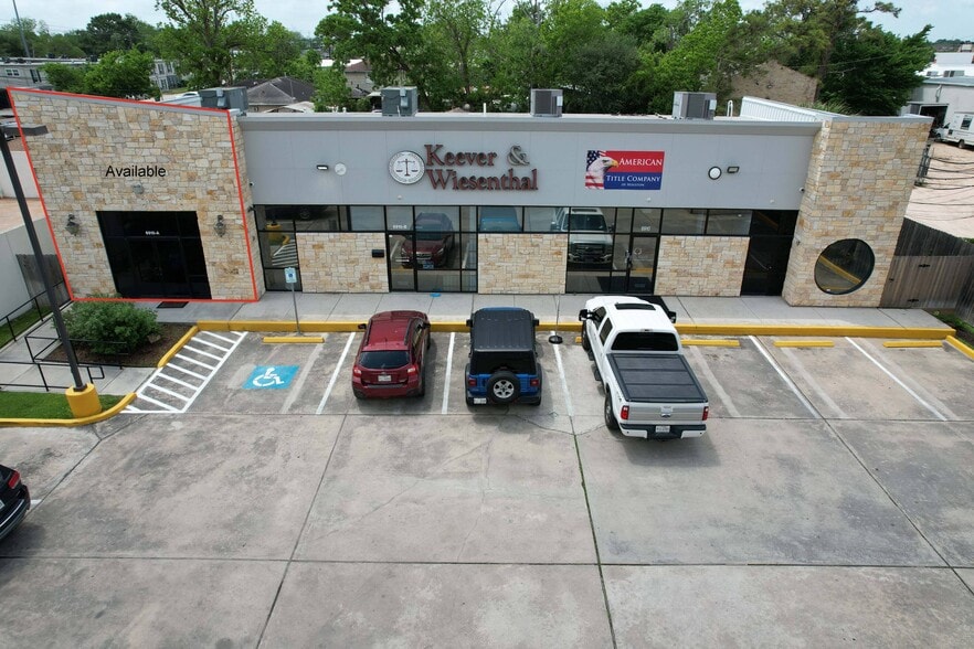 6910 Chetwood Dr, Houston, TX for lease - Building Photo - Image 2 of 7