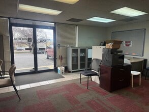 780 N 1200 W, Orem, UT for lease Interior Photo- Image 1 of 9