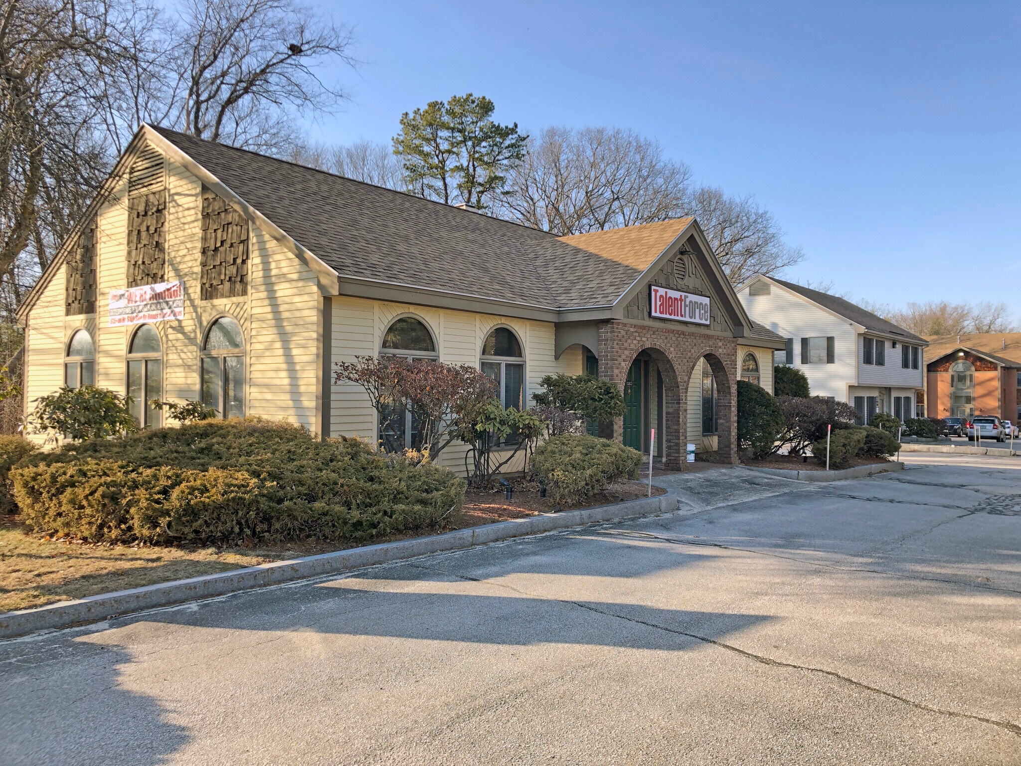 900 Hanover St, Manchester, NH for sale Building Photo- Image 1 of 1