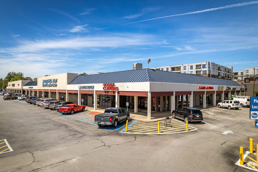 215239 W 20th St, Houston, TX 77008