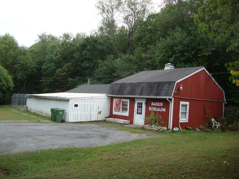 10705 Forest Rd, Forest, VA for sale - Primary Photo - Image 1 of 1