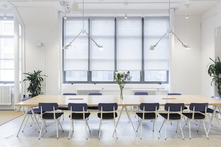 160-170 Varick St, New York, NY for lease - Interior Photo - Image 3 of 17