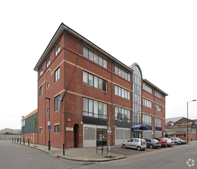 145-163 Freston Rd, London for lease - Building Photo - Image 2 of 6