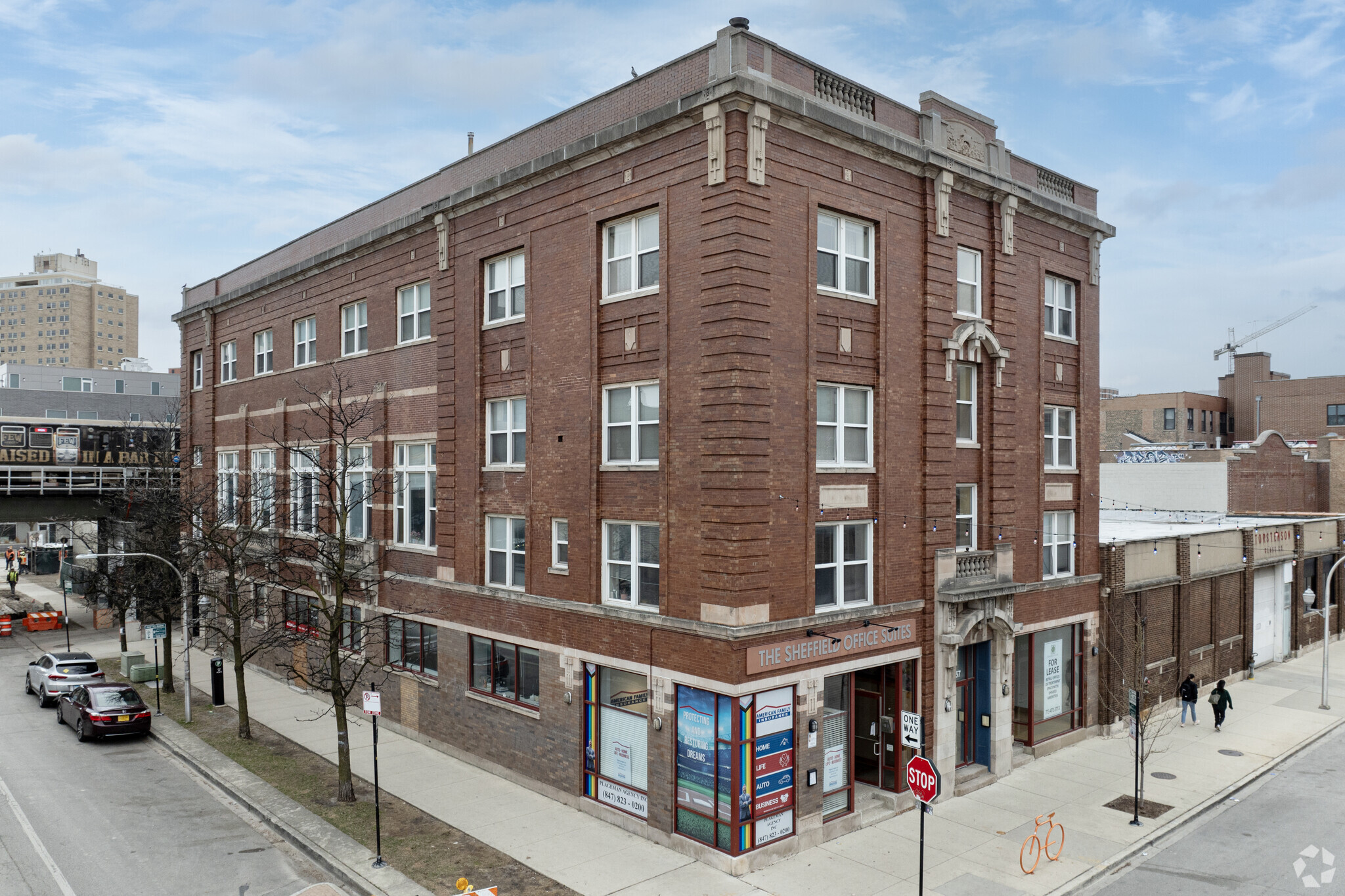 3255-3257 N Sheffield Ave, Chicago, IL for lease Building Photo- Image 1 of 6