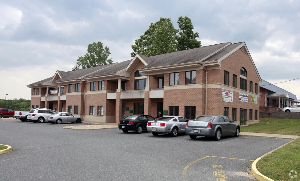 20462048 Jefferson Davis Hwy, Stafford, VA 22554