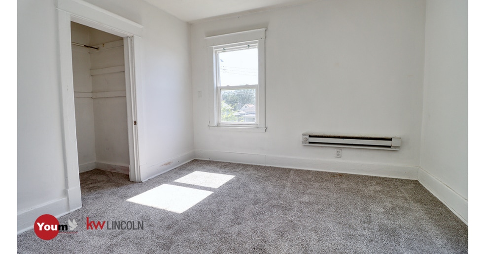 2726 W St, Lincoln, NE for sale - Interior Photo - Image 3 of 8