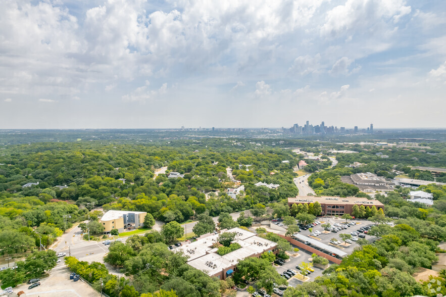 3103 Bee Caves Rd, Rollingwood, TX for lease - Aerial - Image 3 of 3