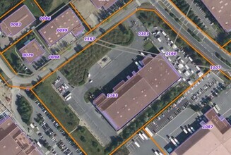 SAINT-OUEN-L'AUMONE - Aerial map view