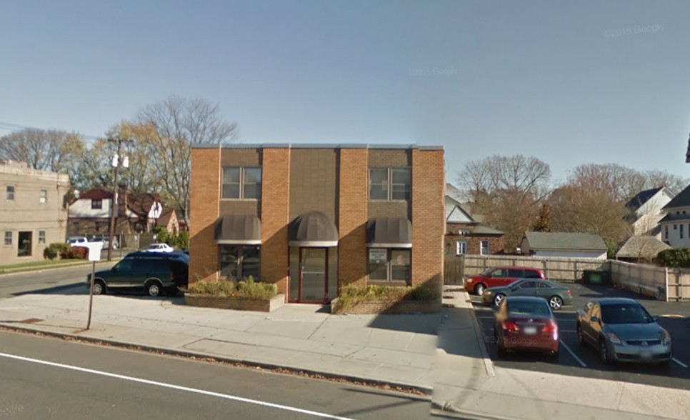 688 Broadway, Massapequa, NY for lease - Building Photo - Image 3 of 6