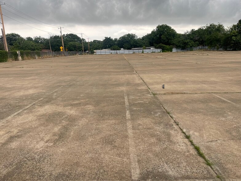 4001 Ohio Garden Rd, Fort Worth, TX for lease - Building Photo - Image 3 of 6