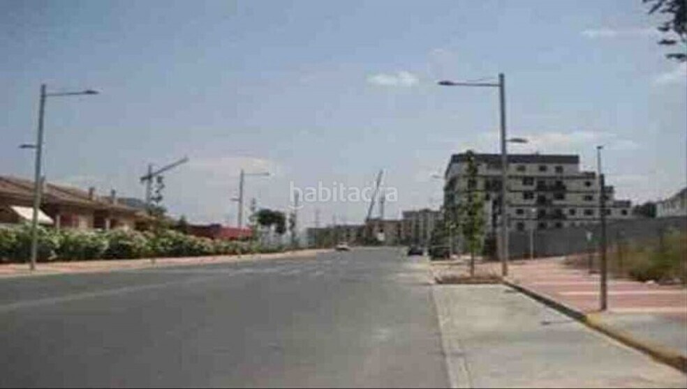 Land in València, Valencia for sale - Building Photo - Image 2 of 5