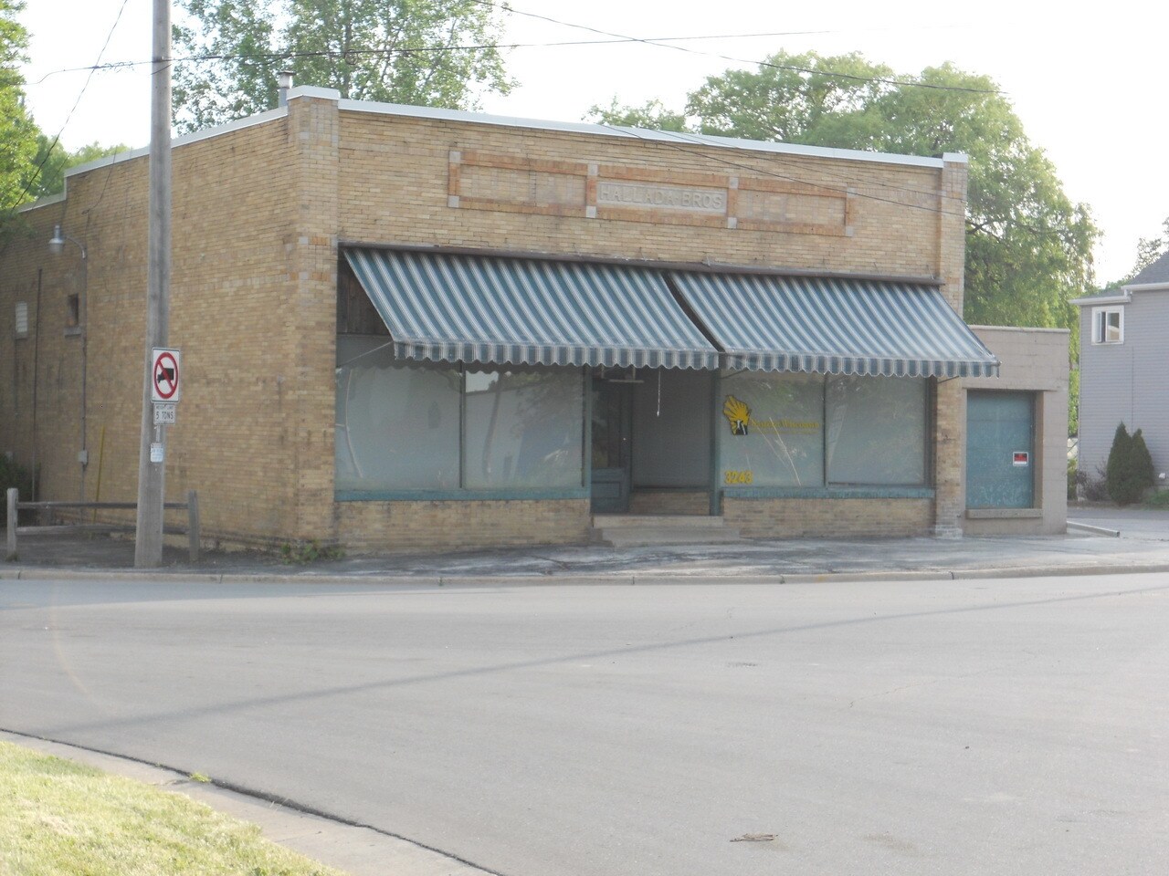 3243 Kewaunee Rd, Green Bay, WI for sale Building Photo- Image 1 of 1