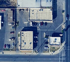 102-106 Brundage Ln, Bakersfield, CA - Aerial map view