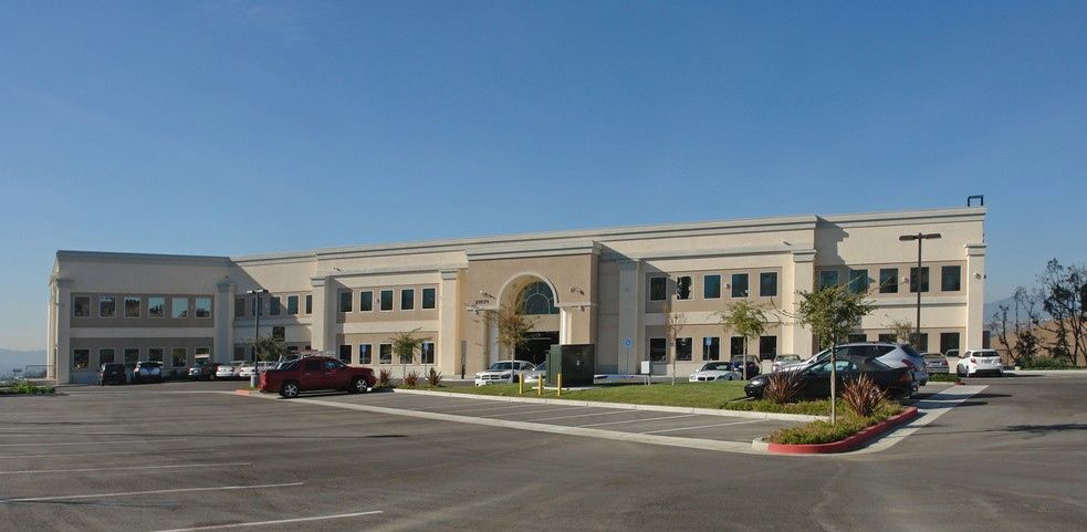 21671 Gateway Center Dr, Diamond Bar, CA for lease Building Photo- Image 1 of 7