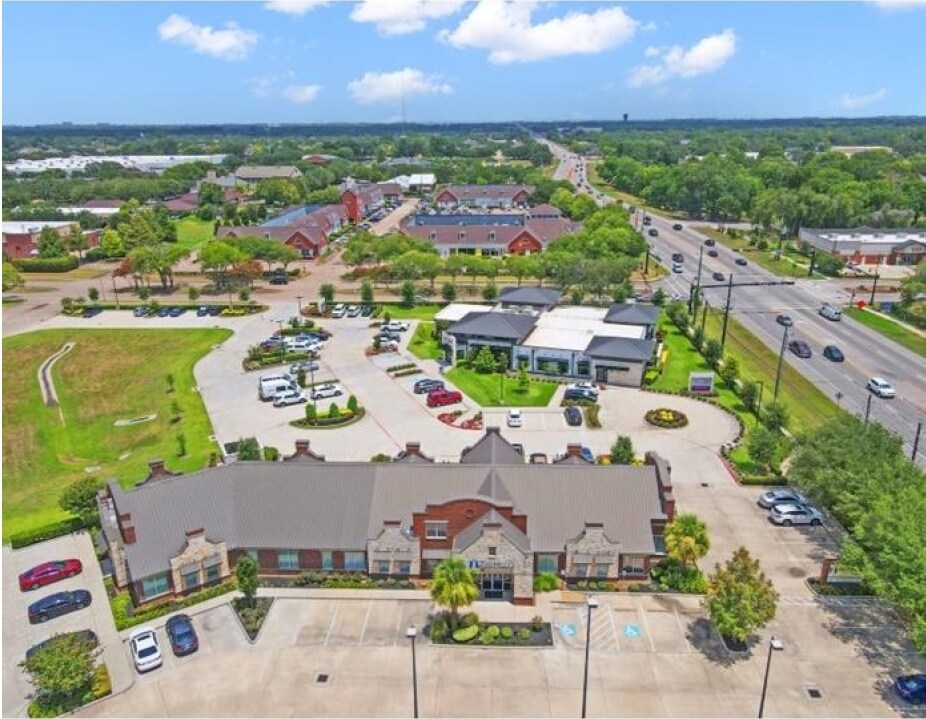 3550-3552 FM 1092 Rd, Missouri City, TX for lease Aerial- Image 1 of 2