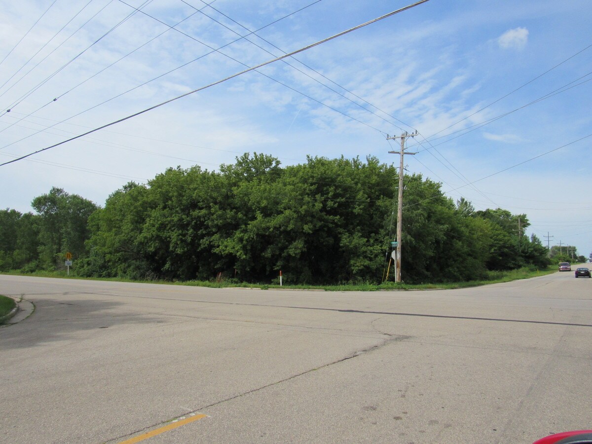 8527 Clayton Ave, Neenah, WI 54956 Clayton Ave. Town of Clayton