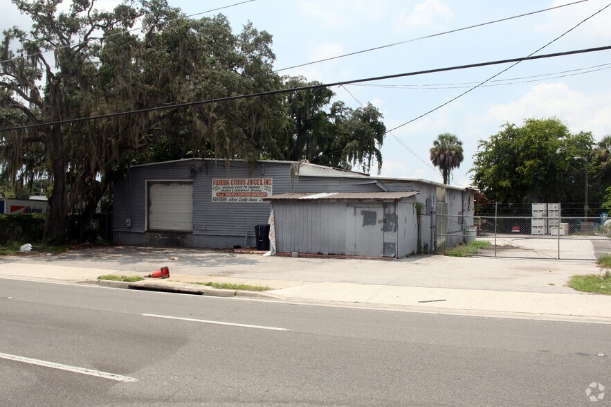 N 40th Street Investment portfolio of 2 properties for sale on LoopNet.com - Building Photo - Image 1 of 7