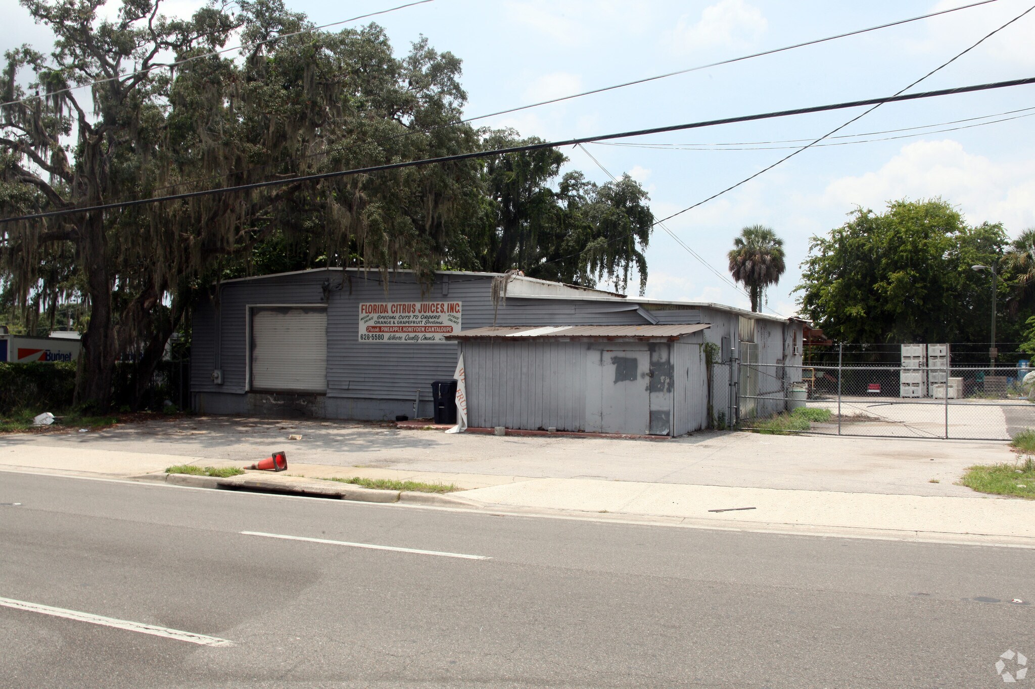 N 40th Street Investment portfolio of 2 properties for sale on LoopNet.com Building Photo- Image 1 of 8