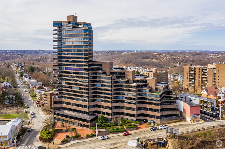 1301 Grandview Ave, Pittsburgh, PA 15211 450 Trimont Plaza