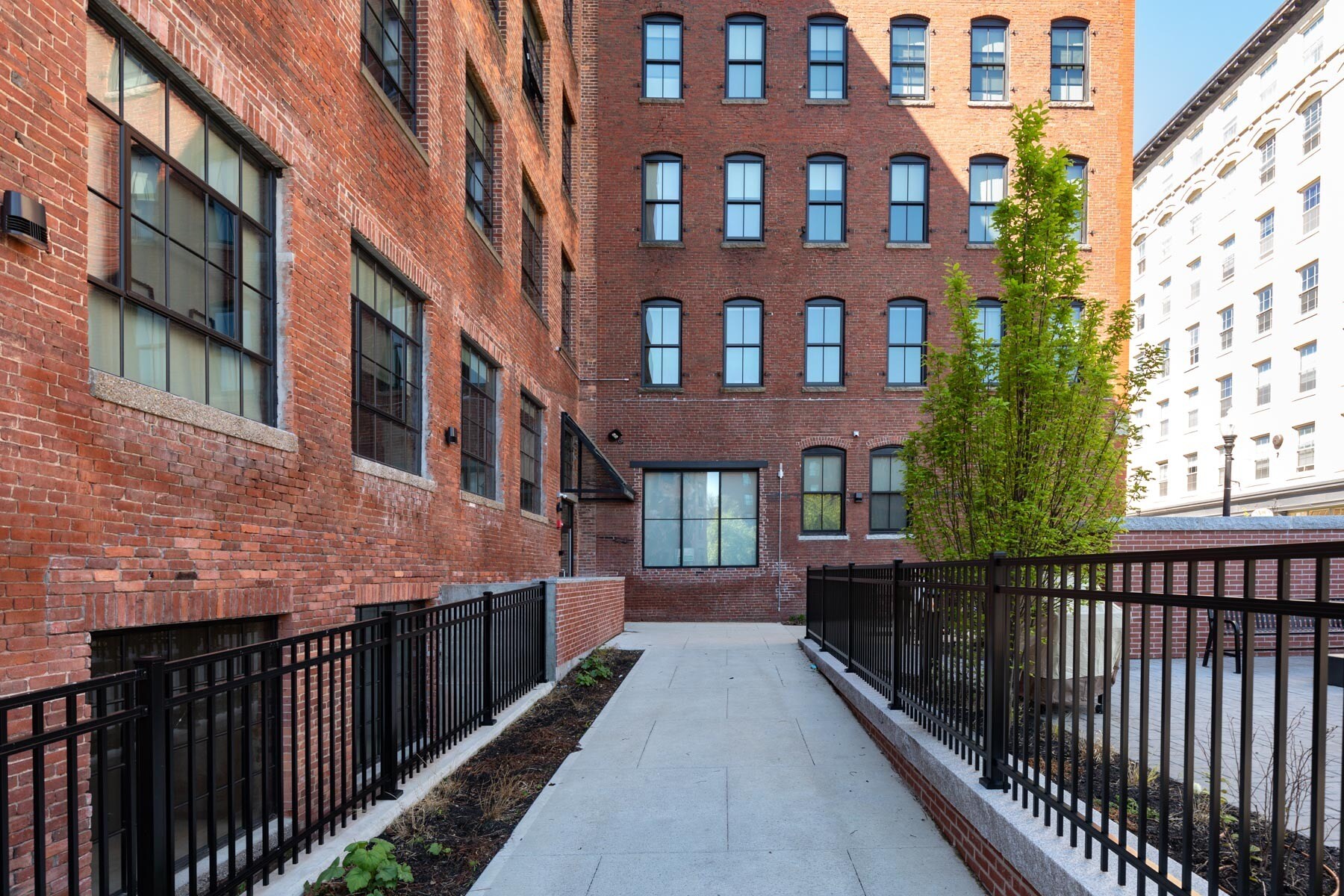 24 Essex St, Haverhill, MA 01832 The Ellis and Buildings